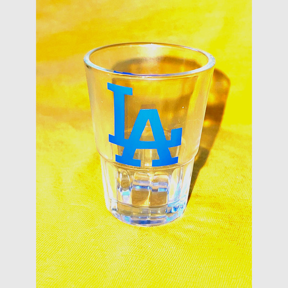Los Angeles Dodgers Coffee Mug and Shot Glasses Combo - Picture 3 of 6
